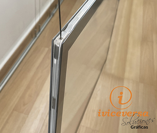 cartel escaparate inmobiliaria, Carpeta LED, portacarteles led